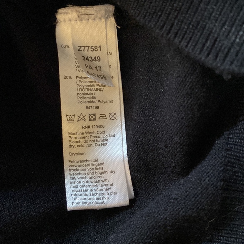 Embroidered sweater - Picture 5 of 6